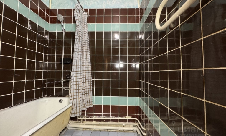 Продажа квартиры 2-комн.<br /> по адресу г. Омск,  ул. Дианова, 17