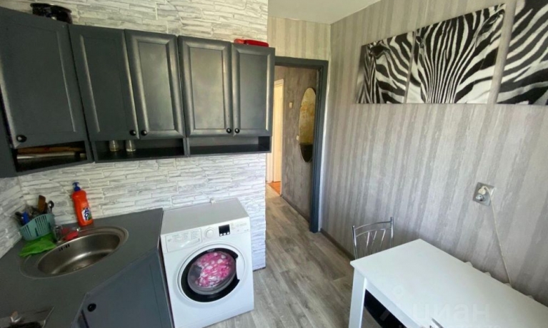 Продажа квартиры 2-комн.<br /> по адресу г. Омск,  ул. В.Ф.Маргелова, 181