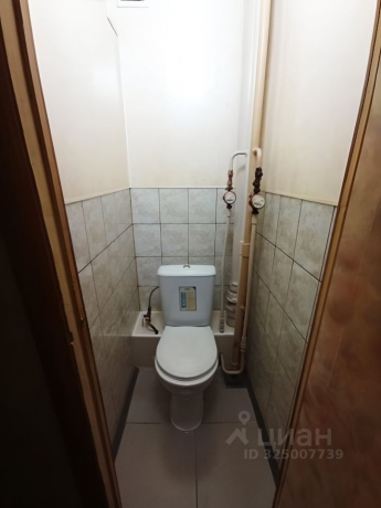 Продажа квартиры 2-комн.<br /> по адресу г. Омск,  ул. Крыловская, 23/1