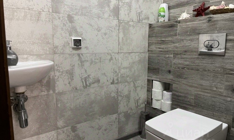 Продажа квартиры 4-комн.<br /> по адресу г. Омск,  ул. Транссибирская, 6