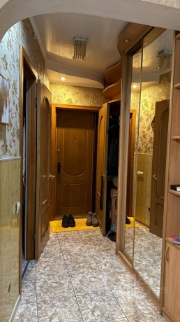 Продажа квартиры 2-комн.<br /> по адресу г. Омск,  пр-кт. Мира, 20