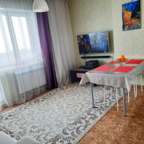 Продажа квартиры 2-комн.<br /> по адресу г. Омск,  пр-кт. Сибирский, 45/1