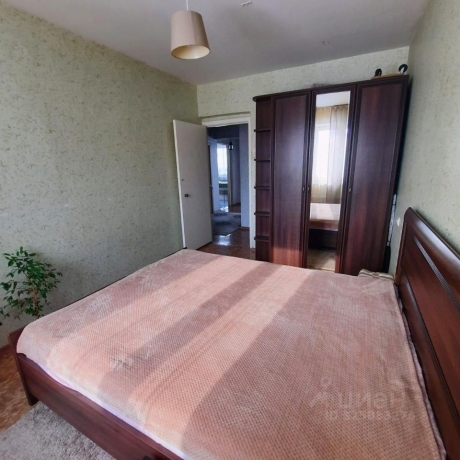 Продажа квартиры 2-комн.<br /> по адресу г. Омск,  пр-кт. Сибирский, 45/1