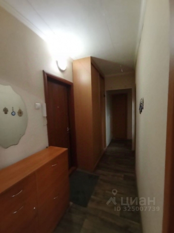 Продажа квартиры 2-комн.<br /> по адресу г. Омск,  ул. Крыловская, 23/1