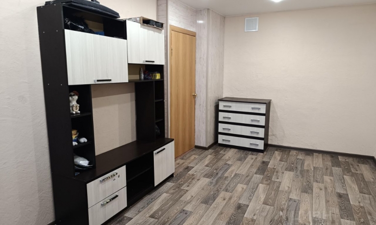 Продажа квартиры 2-комн.<br /> по адресу г. Омск,  ул. Магистральная, 69