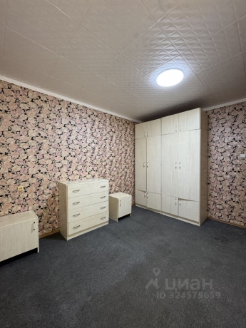 Продажа квартиры 2-комн.<br /> по адресу г. Омск,  ул. Дианова, 17