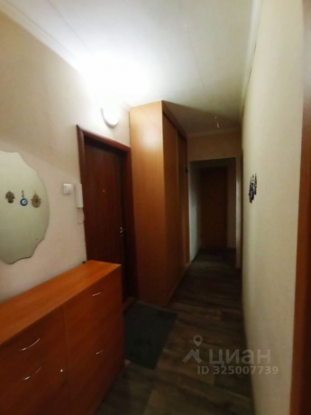 Продажа квартиры 2-комн.<br /> по адресу г. Омск,  ул. Крыловская, 23/1