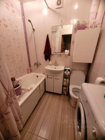 Продажа квартиры 2-комн.<br /> по адресу г. Омск,  ул. А.Маркова, 2