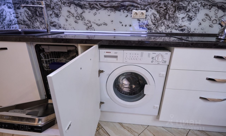 Продажа квартиры 1-комн.<br /> по адресу г. Омск,  ул. Перелета, 34