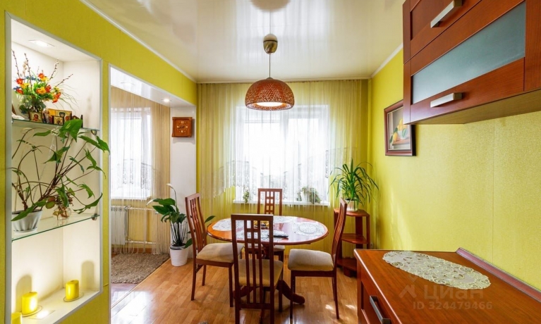 Продажа квартиры 2-комн.<br /> по адресу г. Омск,  ул. Круговая, 8