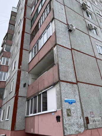 Продажа квартиры 2-комн.<br /> по адресу г. Омск,  ул. Коммунальная, 7