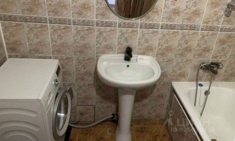 Продажа квартиры 3-комн.<br /> по адресу г. Омск,  ул. Съездовская, 41