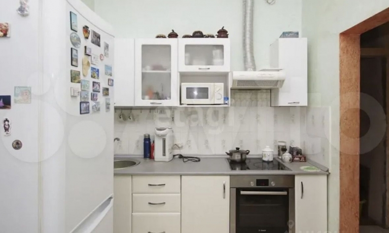 Продажа квартиры 4-комн.<br /> по адресу г. Омск,  ул. Волго-Донская, 8/2