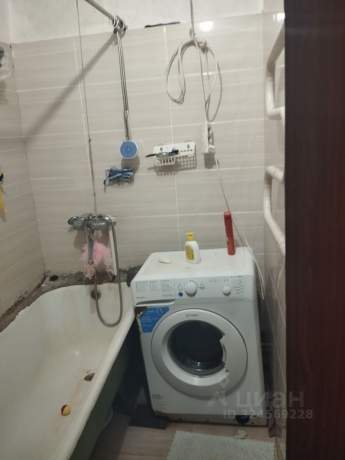 Продажа квартиры 2-комн.<br /> по адресу г. Омск,  ул. Вокзальная, 27