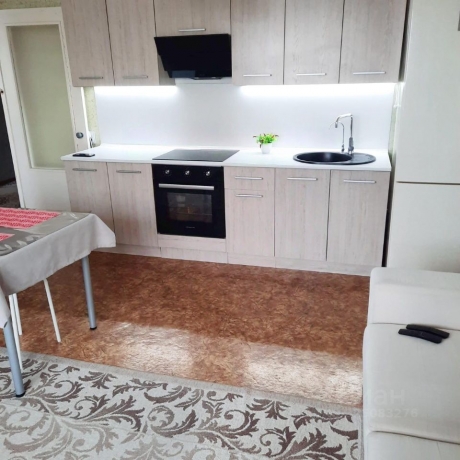 Продажа квартиры 2-комн.<br /> по адресу г. Омск,  пр-кт. Сибирский, 45/1