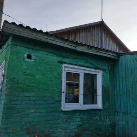 Продажа квартиры 2-комн.<br /> по адресу п. Иртышский, п. Иртышский, ул. Маяковского, 33