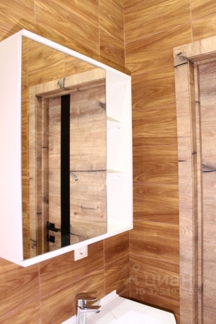 Продажа квартиры 2-комн.<br /> по адресу г. Омск,  ул. 3-я Енисейская, 32