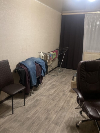 Продажа квартиры 2-комн.<br /> по адресу г. Омск,  ул. 10 лет Октября, 111 к1