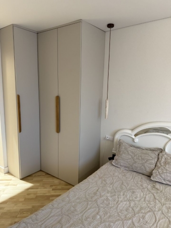 Продажа квартиры 4-комн.<br /> по адресу г. Омск,  ул. Сулеймана Стальского, 12