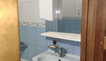 г. Омск,  пр-кт. Мира, 90 к1