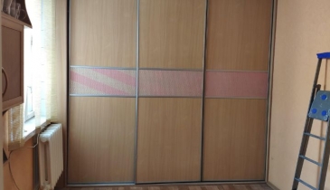 г. Омск,  пр-кт. Мира, 90 к1