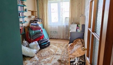 г. Омск,  ул. Полторацкого, 52