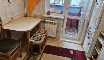 г. Омск,  ул. Полторацкого, 52