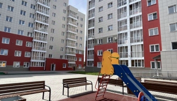 г. Омск,  ул. Дианова