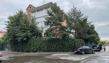 г. Омск,  ул. Серова, 39