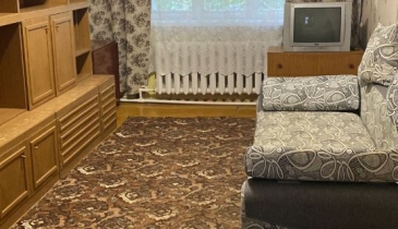рп. Красный Яр, Любинский р-н, рп. Красный Яр, ул. Комсомольская, 20