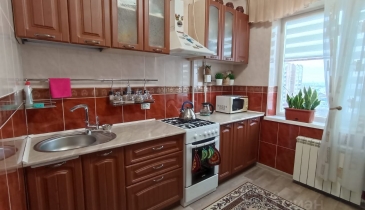 г. Омск,  ул. Чернышевского, 80