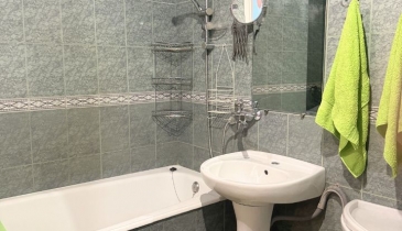 г. Омск,  ул. Крыловская, 48