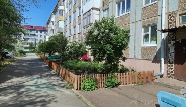 рп. Таврическое, рп. Таврическое, ул. Ленина, 74
