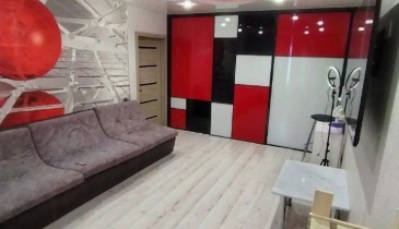 г. Омск,  ул. 21-я Амурская, 41 к3