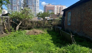 г. Омск,  ул. 11-я Линия, 62А