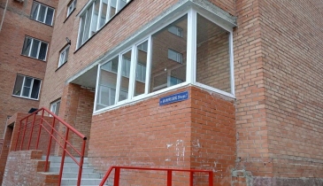 г. Омск,  пр-кт. Космический, 20 к7
