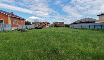 г. Омск,  ул. Славная, 38