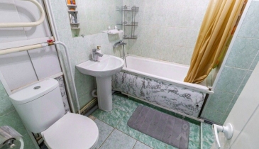 г. Омск,  ул. Иртышская Набережная, 15а