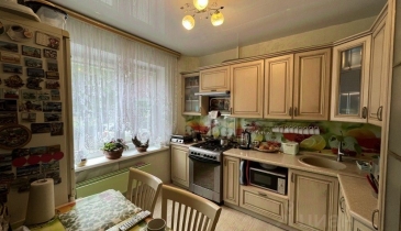 г. Омск,  ул. 70 лет Октября, 22