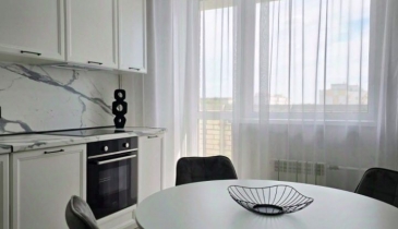 г. Омск,  пр-кт. Менделеева, 44 к4