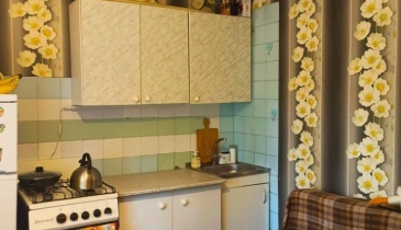 г. Омск,  ул. Степанца, 10