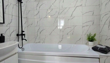 г. Омск,  пр-кт. Менделеева, 44 к4