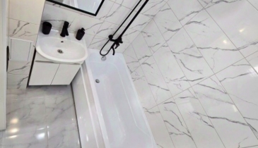 г. Омск,  пр-кт. Менделеева, 44 к4