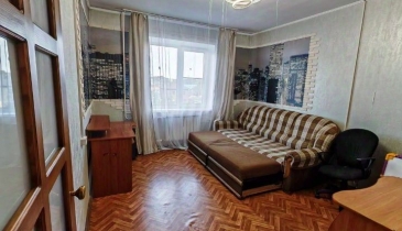 г. Омск,  ул. 4-я Линия, 178