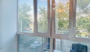 с. Троицкое, Омский р-н, с. Троицкое, б-р. Школьный, 2