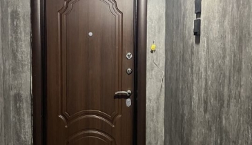 г. Омск,  ул. Калинина, 10