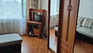 г. Омск,  ул. Бульварная, 13