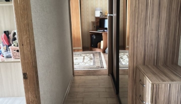 г. Омск,  ул. Володарского, 122