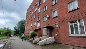 г. Омск,  ул. Декабристов, 155