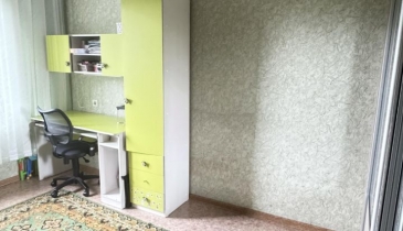 г. Омск,  ул. Володарского, 122